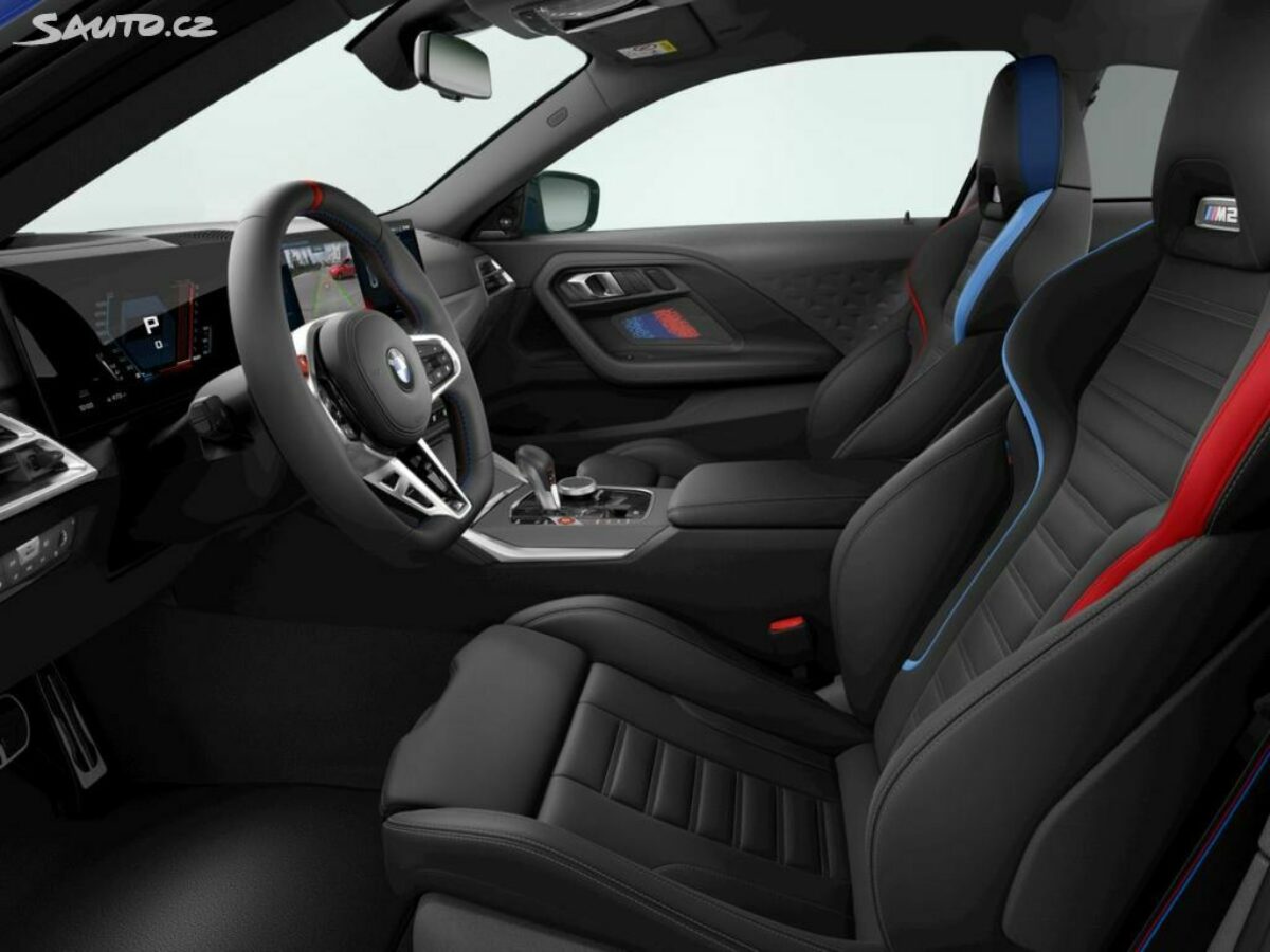 Fotografie vozu - klik pro zvětšení