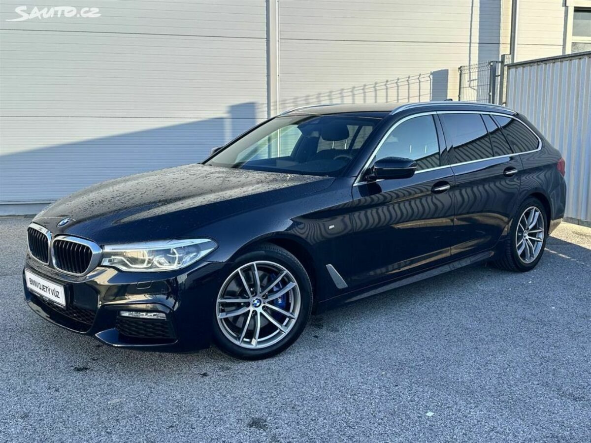 Fotografie vozu - klik pro zvětšení