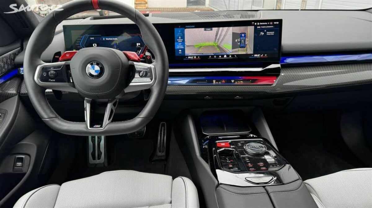 Fotografie vozu - klik pro zvětšení