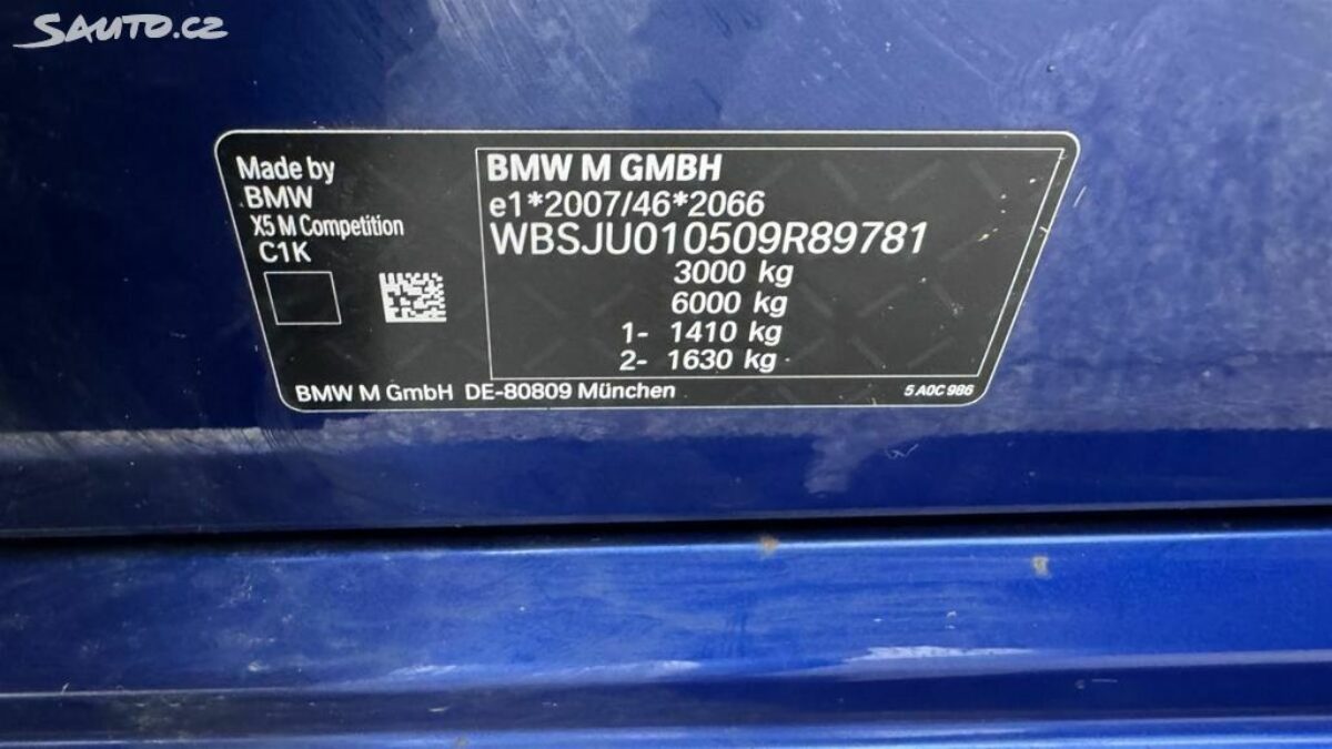 Fotografie vozu - klik pro zvětšení