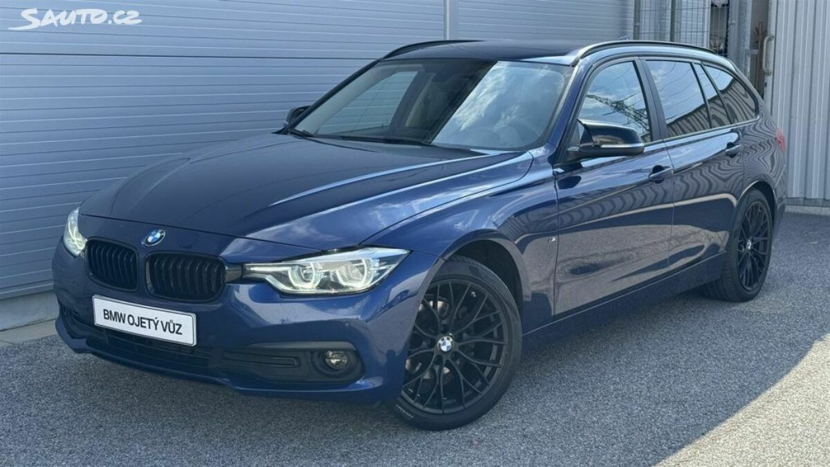 Fotografie vozu - klik pro zvětšení