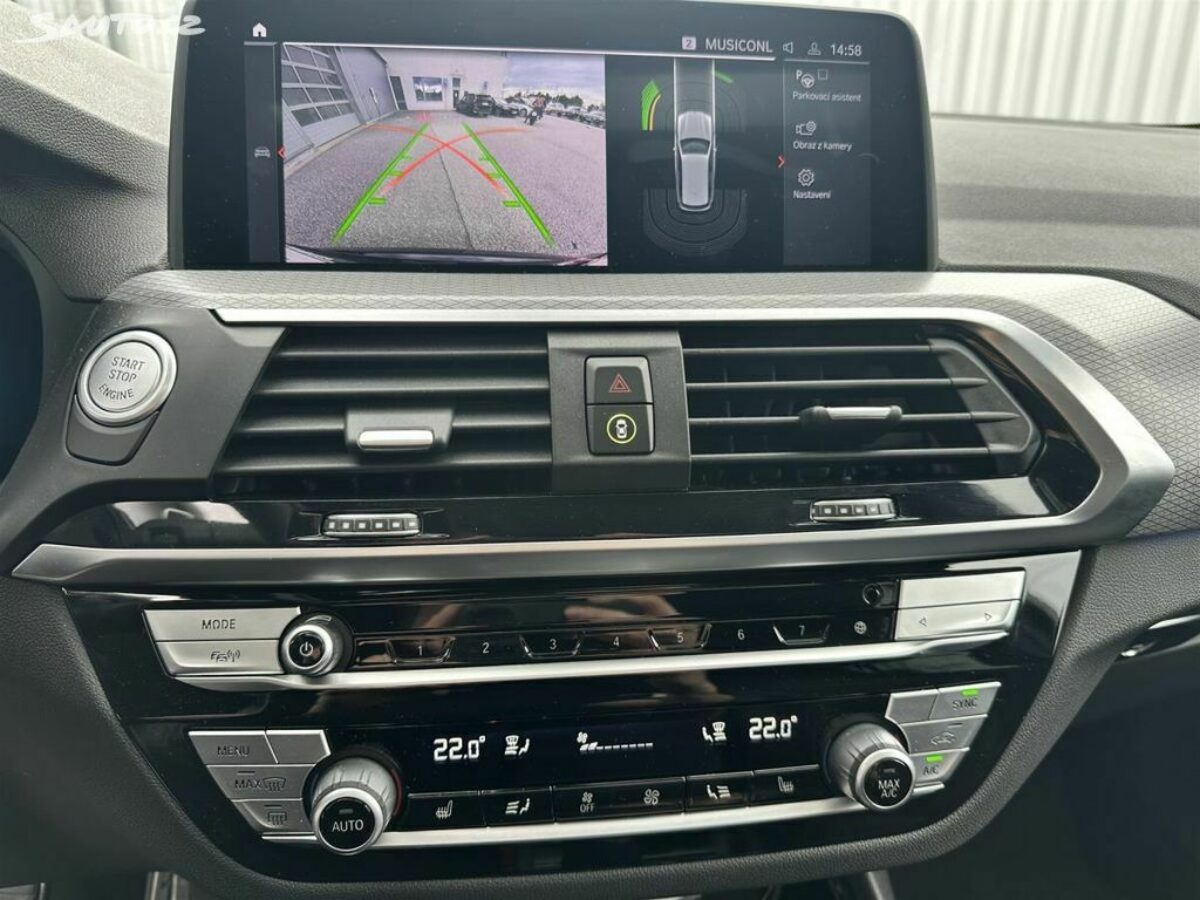 Fotografie vozu - klik pro zvětšení