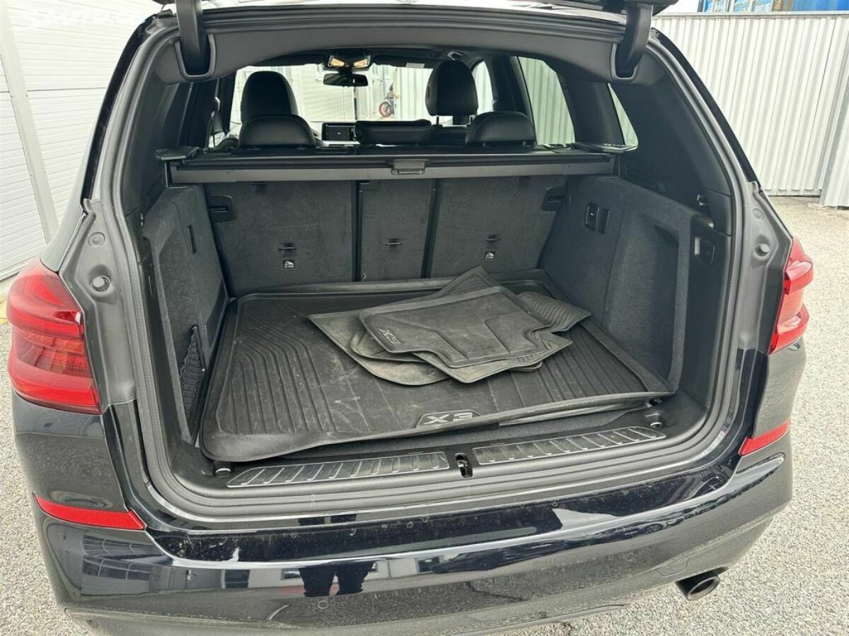 Fotografie vozu - klik pro zvětšení