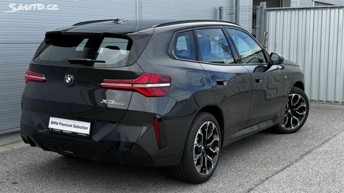 Fotografie vozu - klik pro zvětšení