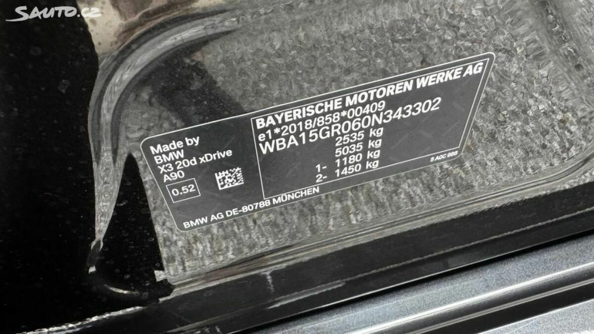 Fotografie vozu - klik pro zvětšení