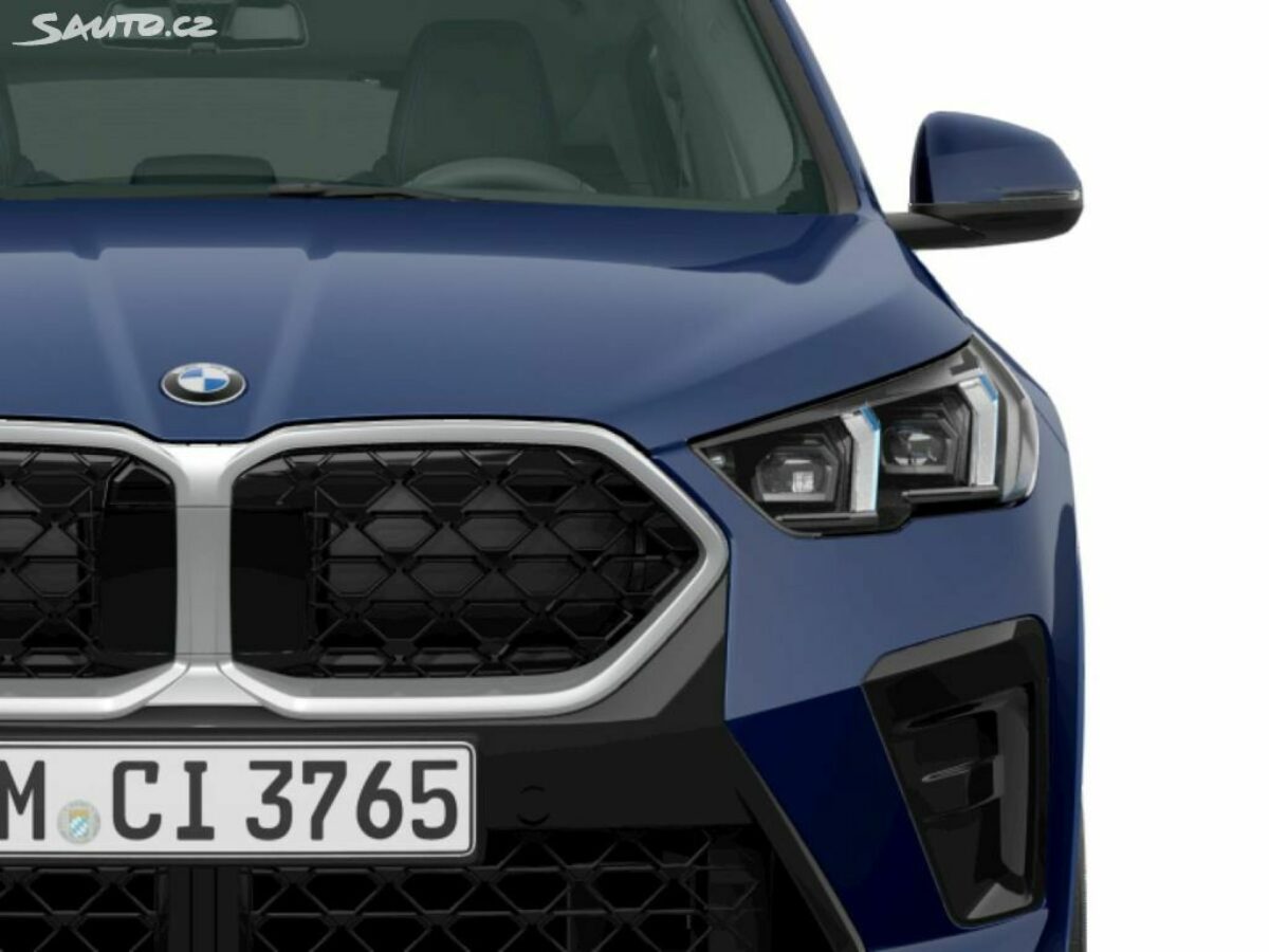 Fotografie vozu - klik pro zvětšení