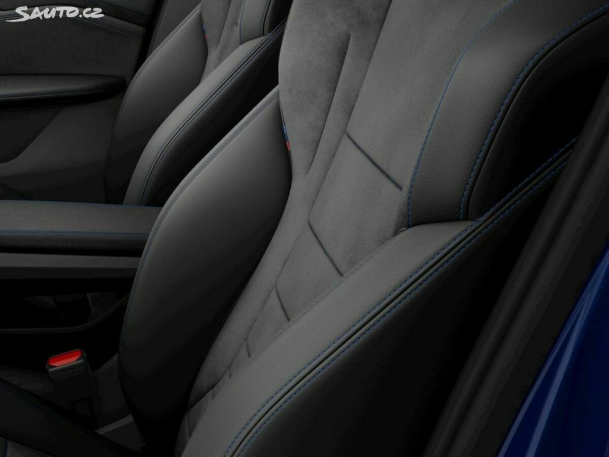 Fotografie vozu - klik pro zvětšení