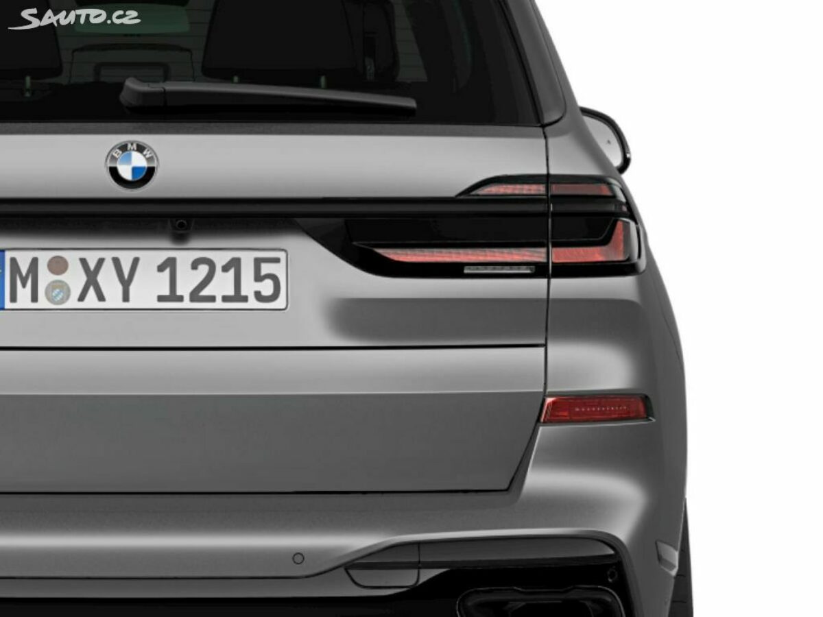 Fotografie vozu - klik pro zvětšení