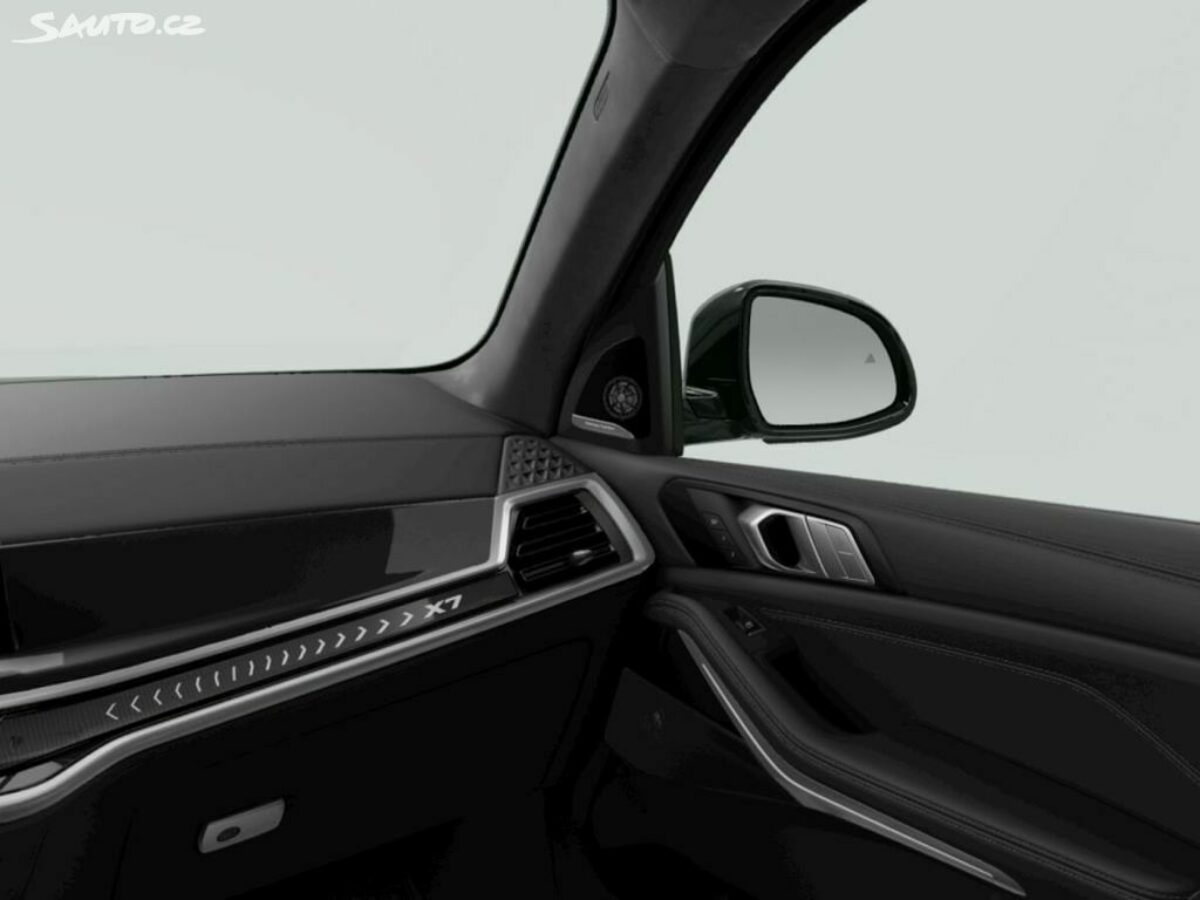 Fotografie vozu - klik pro zvětšení