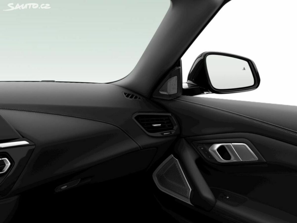 Fotografie vozu - klik pro zvětšení