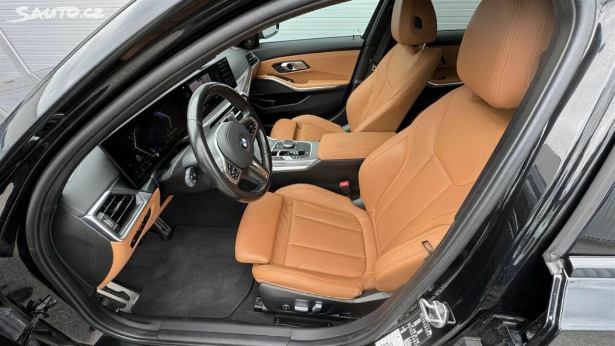 Fotografie vozu - klik pro zvětšení