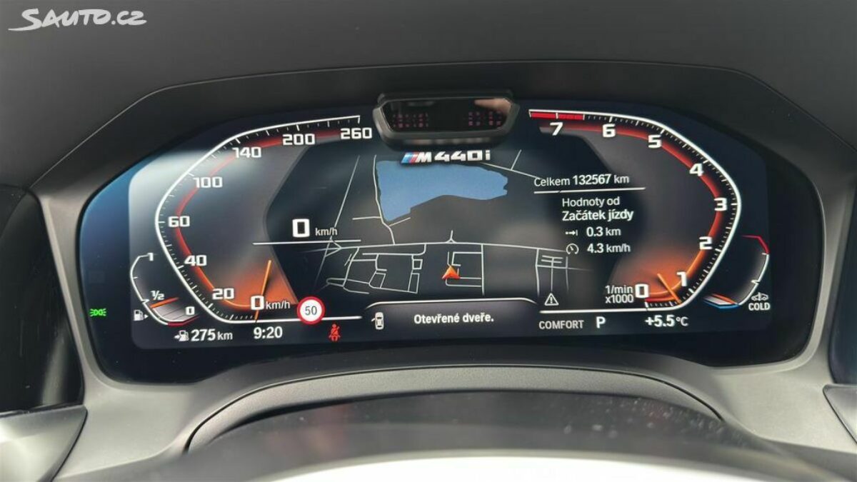 Fotografie vozu - klik pro zvětšení