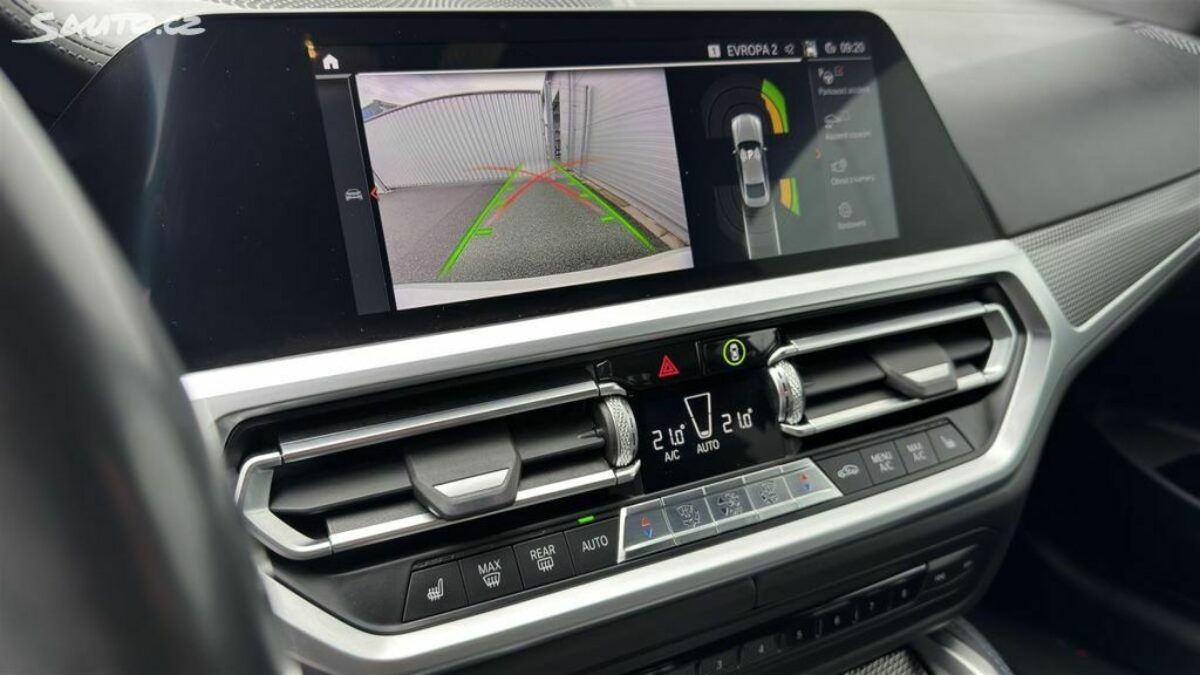 Fotografie vozu - klik pro zvětšení