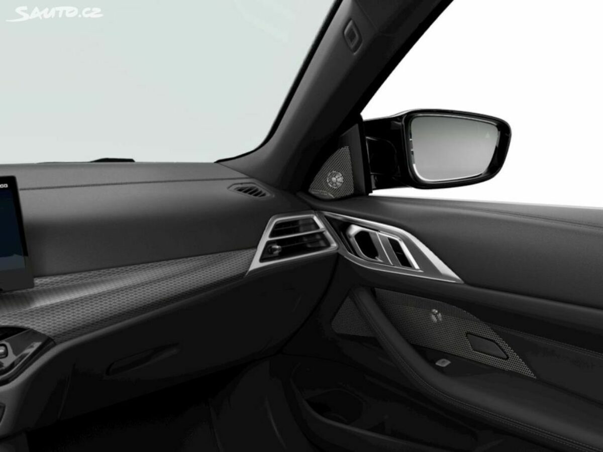 Fotografie vozu - klik pro zvětšení