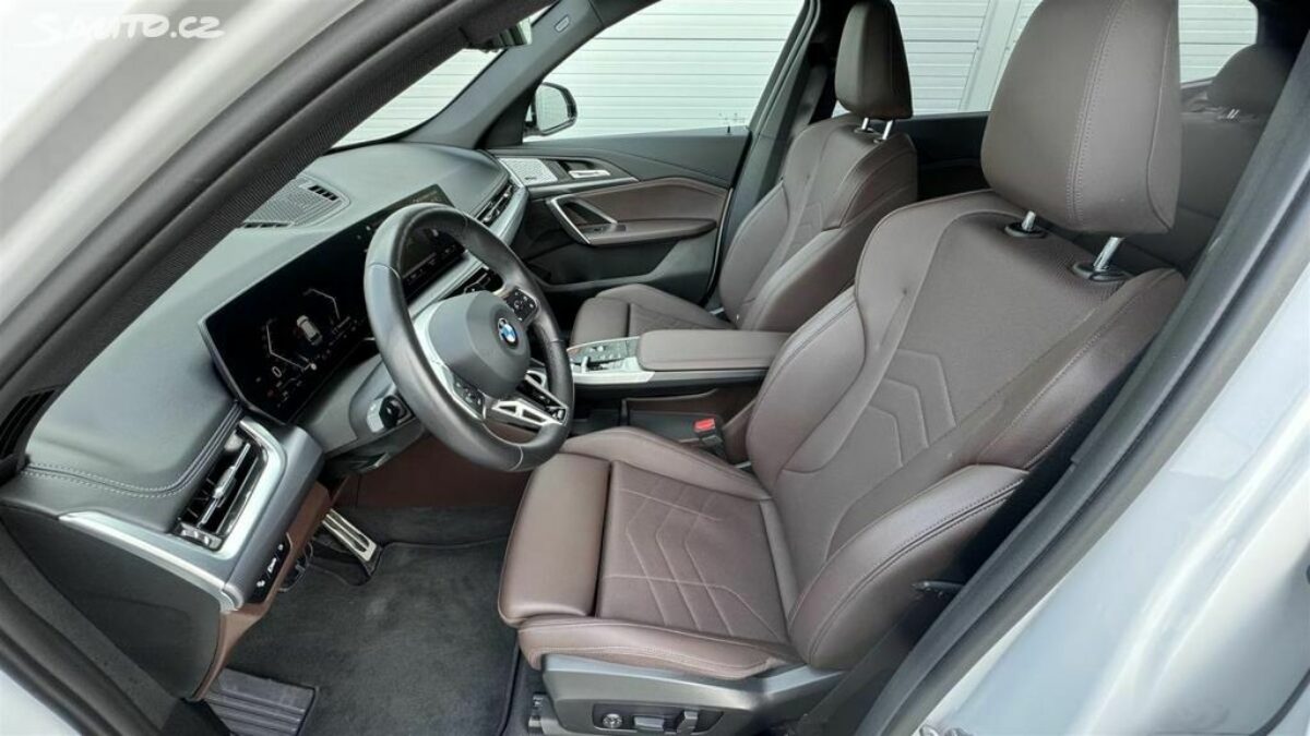 Fotografie vozu - klik pro zvětšení