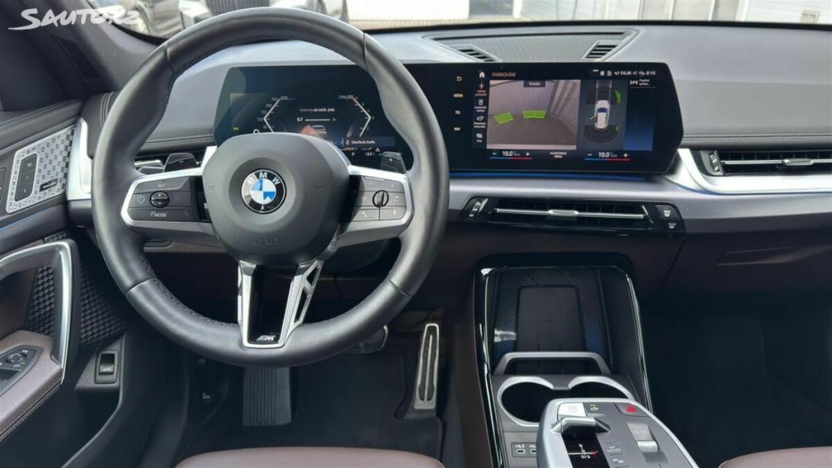 Fotografie vozu - klik pro zvětšení