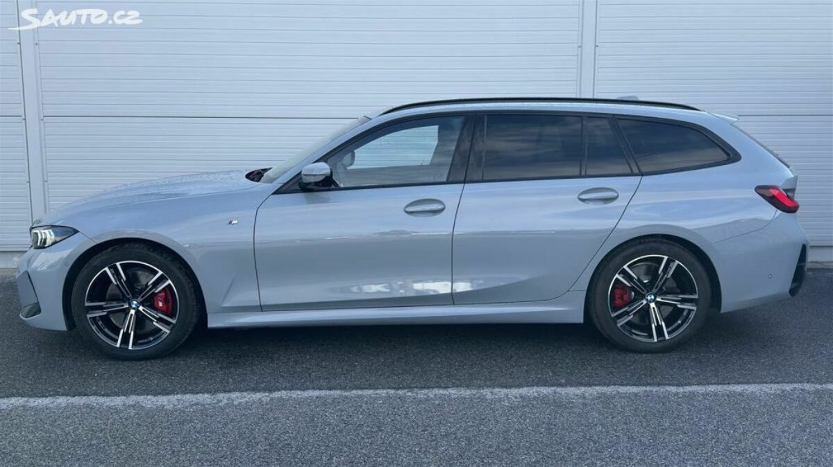 Fotografie vozu - klik pro zvětšení