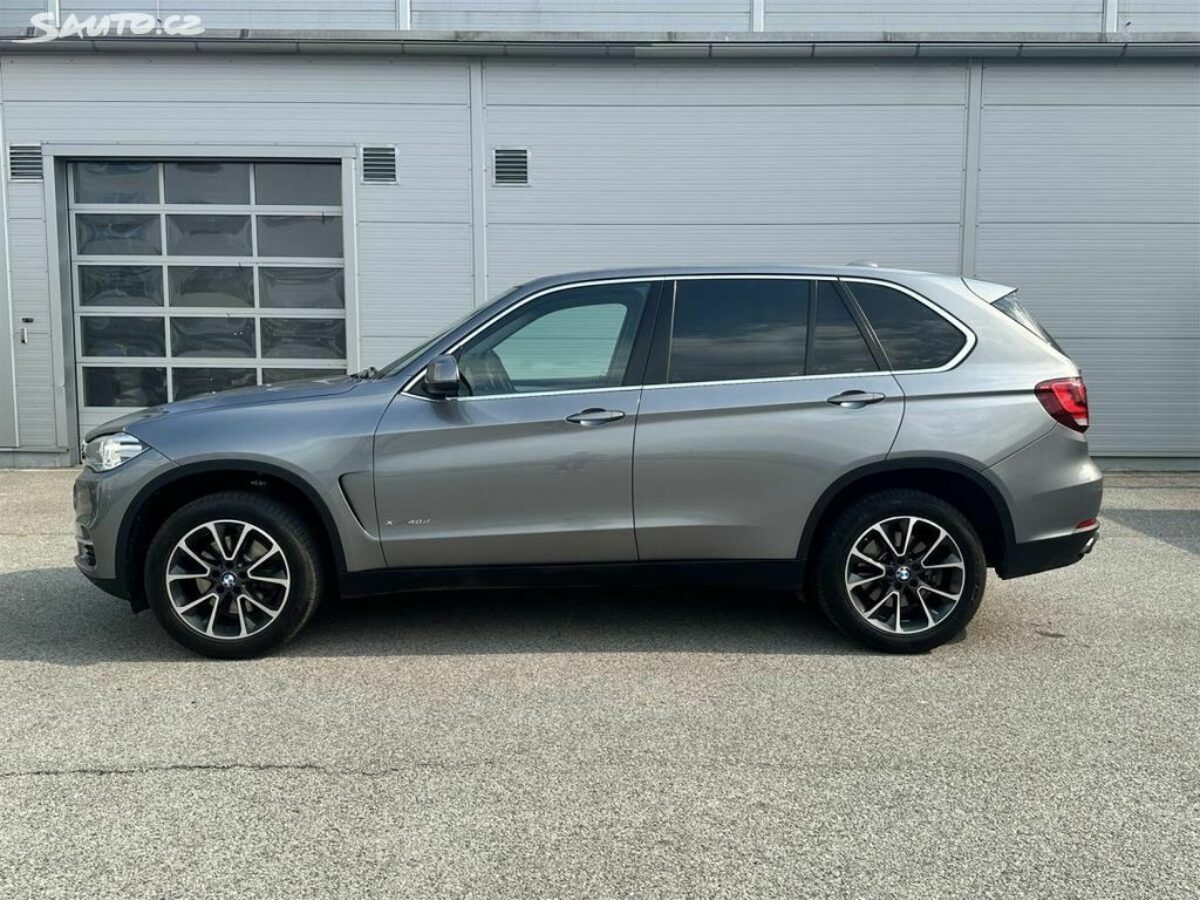 Fotografie vozu - klik pro zvětšení