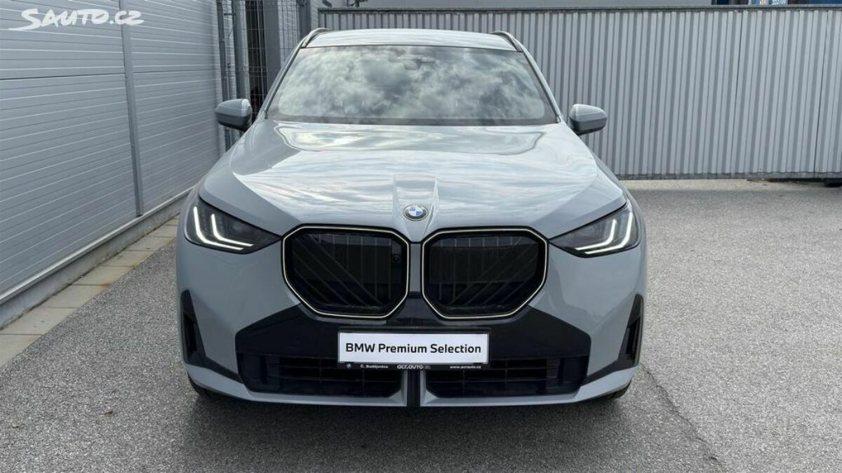 Fotografie vozu - klik pro zvětšení