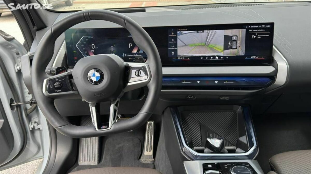 Fotografie vozu - klik pro zvětšení