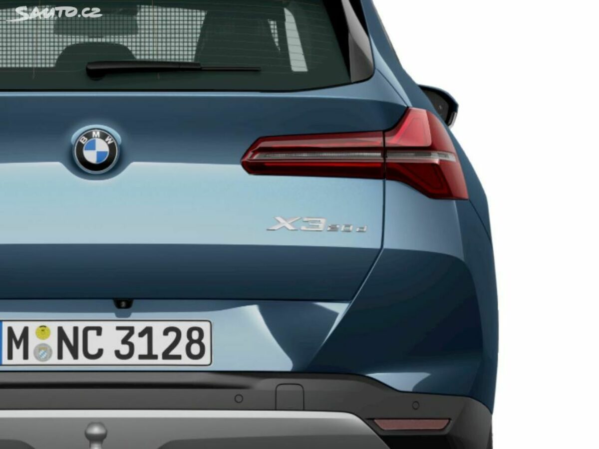 Fotografie vozu - klik pro zvětšení