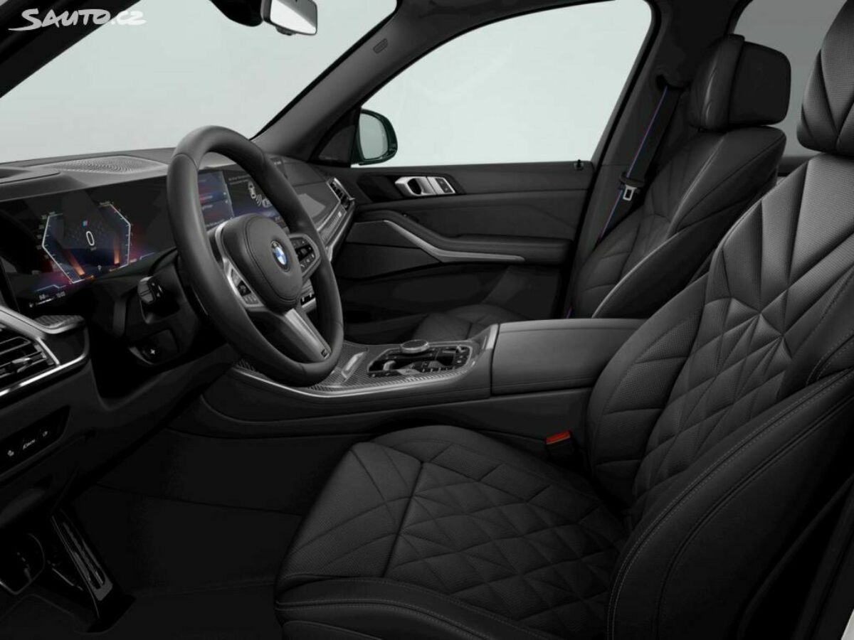 Fotografie vozu - klik pro zvětšení