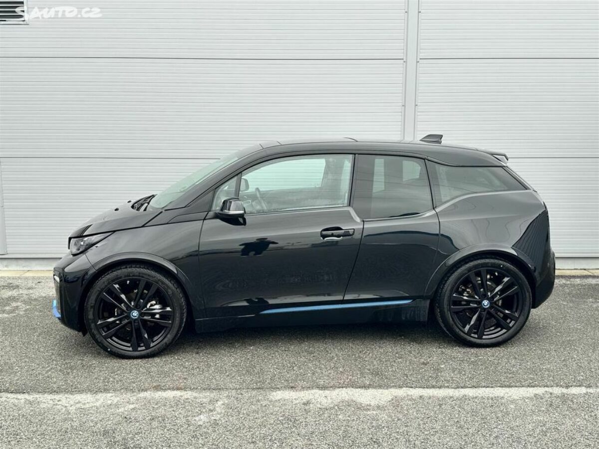 Fotografie vozu - klik pro zvětšení