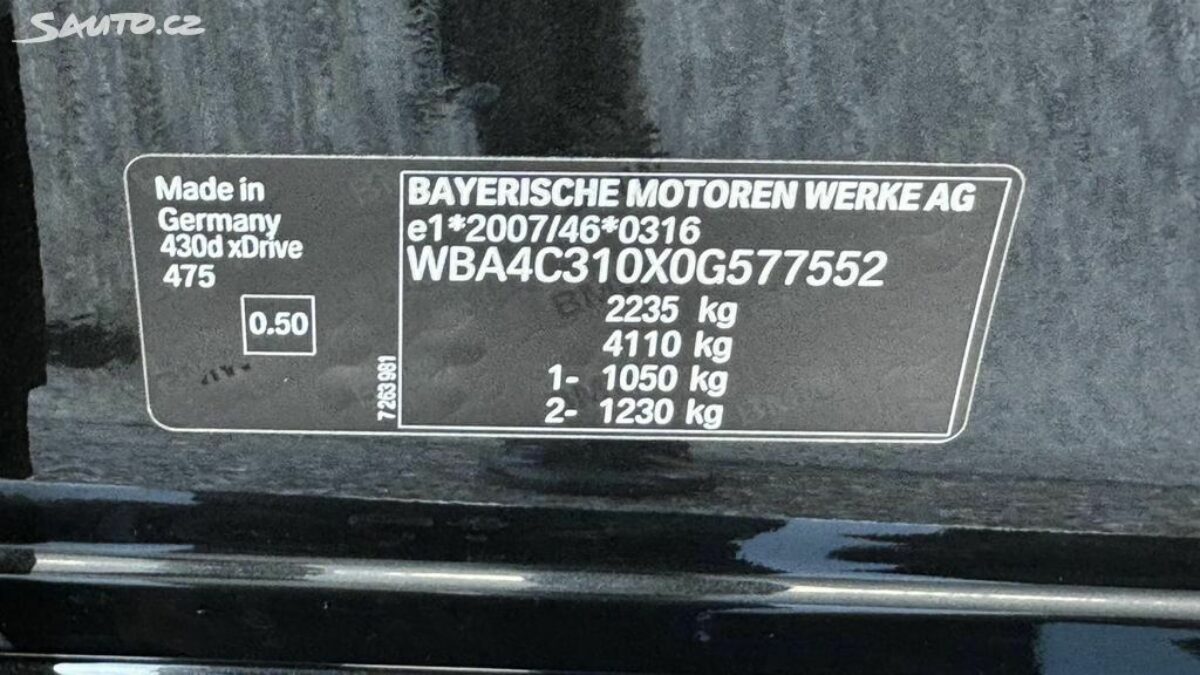 Fotografie vozu - klik pro zvětšení