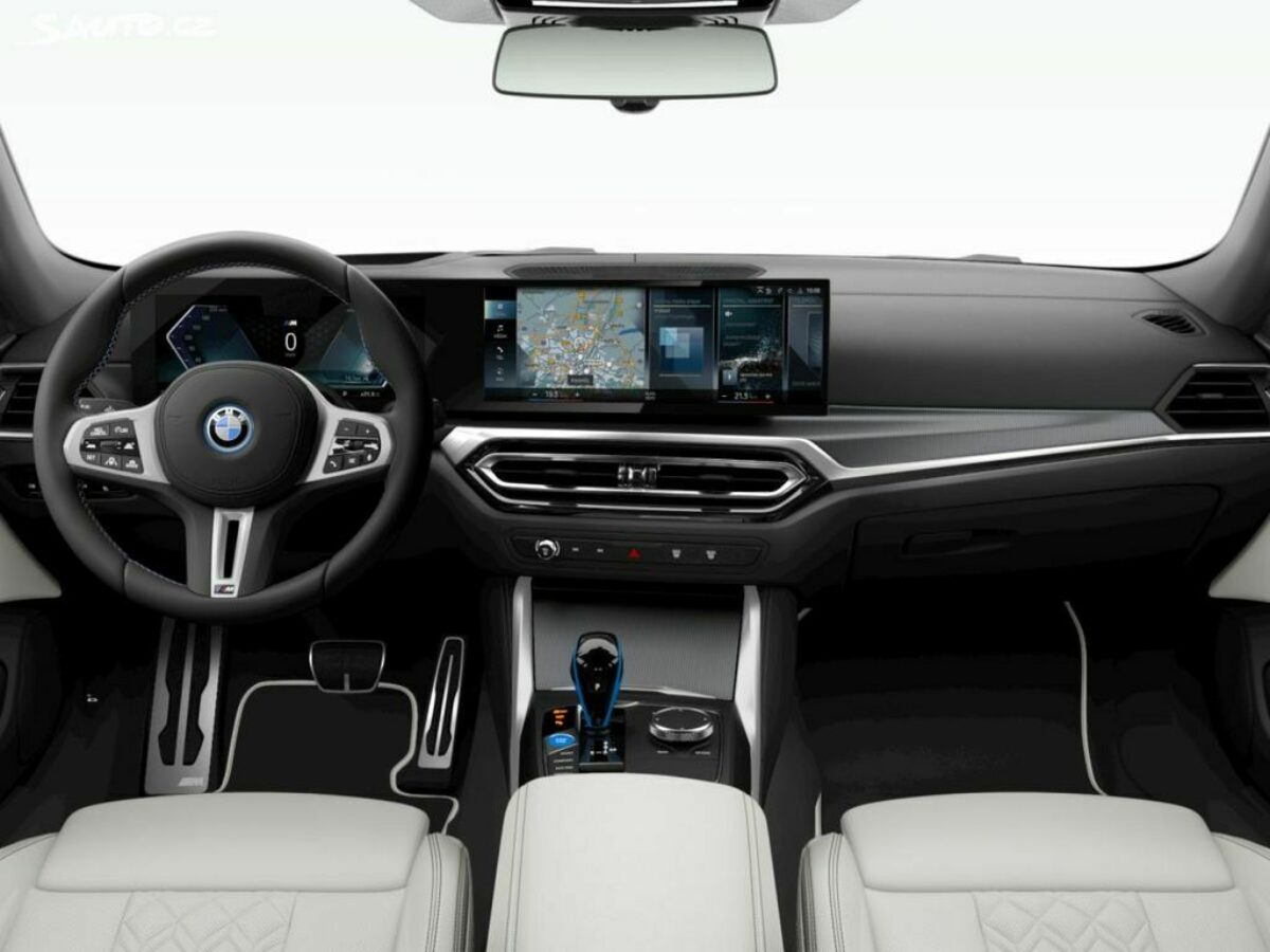 Fotografie vozu - klik pro zvětšení
