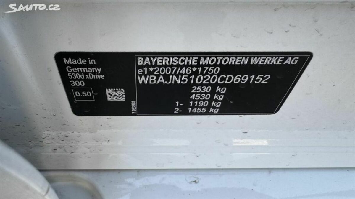 Fotografie vozu - klik pro zvětšení
