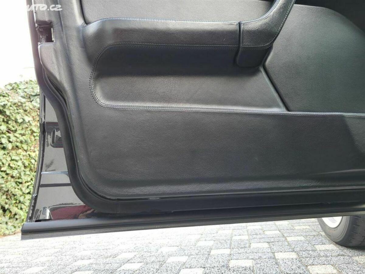 Fotografie vozu - klik pro zvětšení