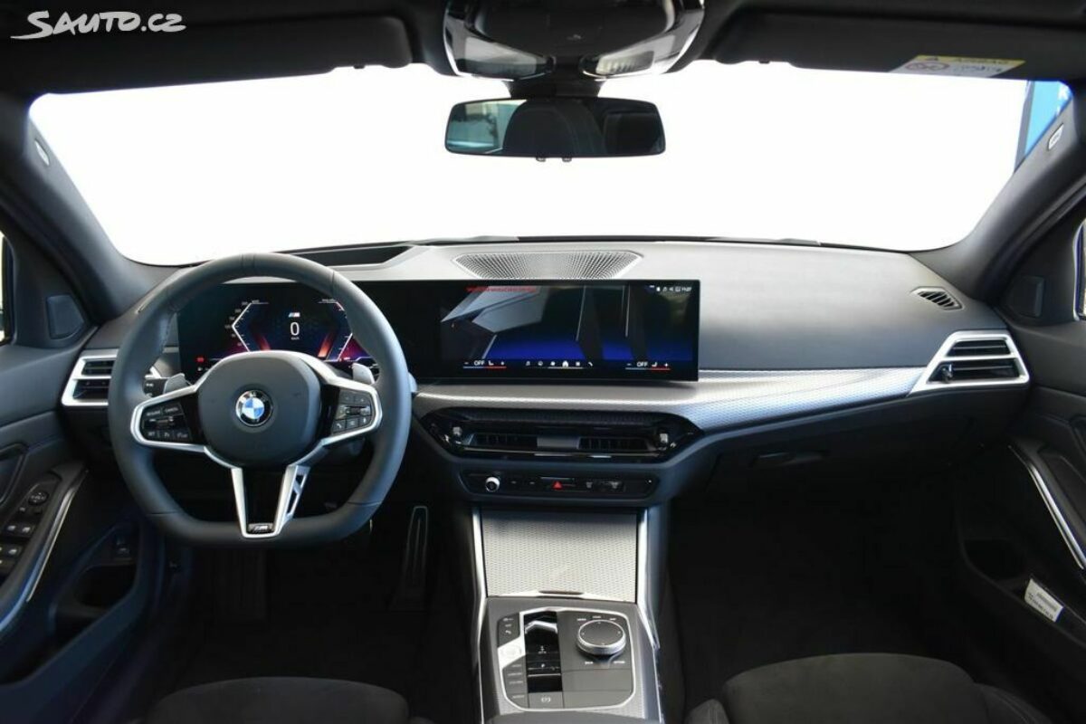 Fotografie vozu - klik pro zvětšení