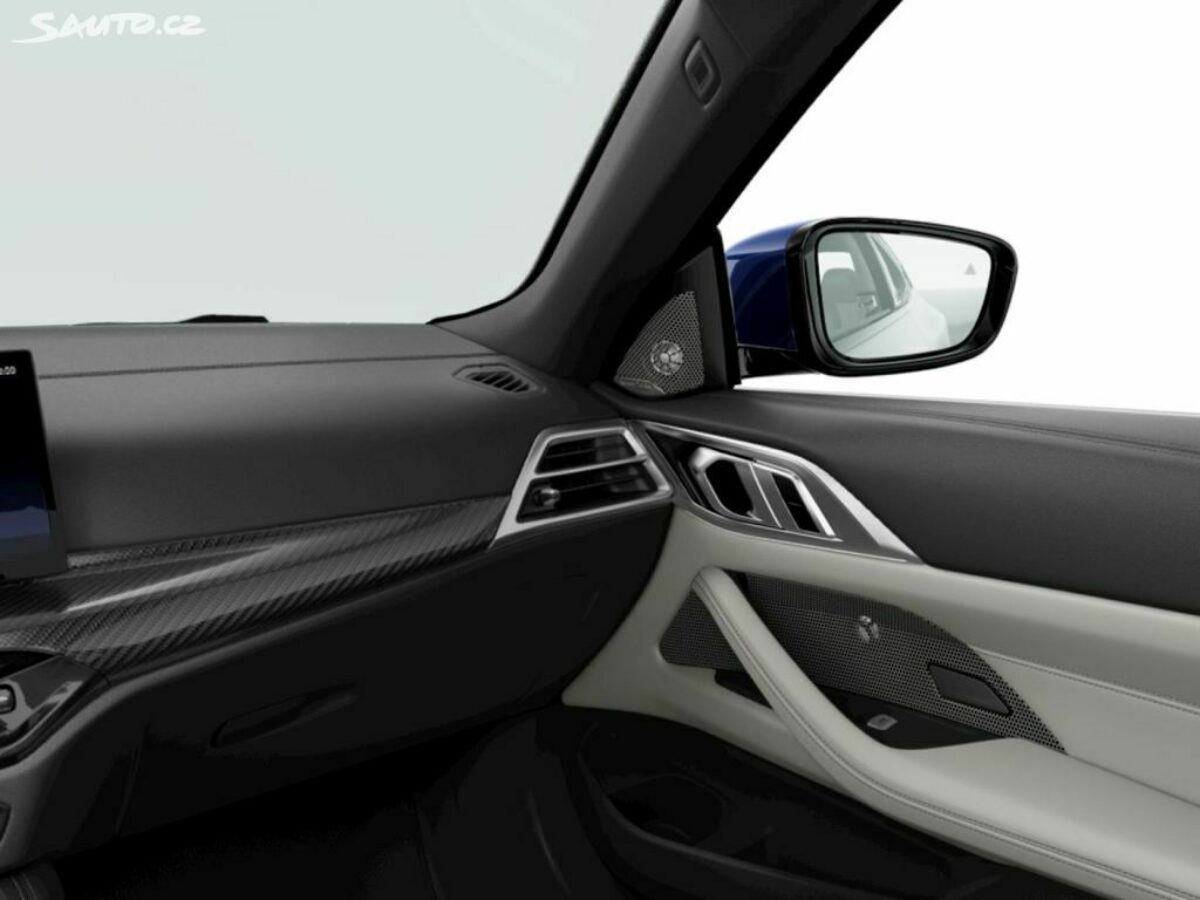 Fotografie vozu - klik pro zvětšení