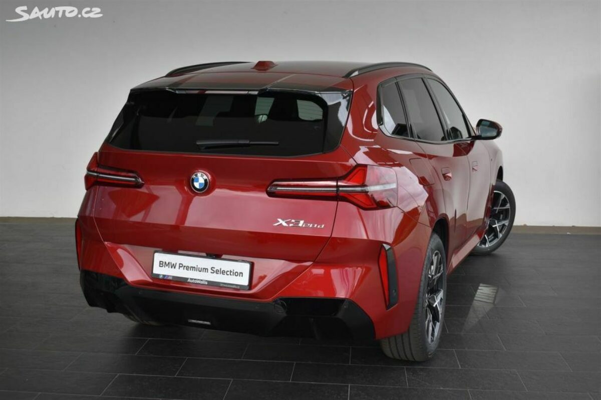 Fotografie vozu - klik pro zvětšení