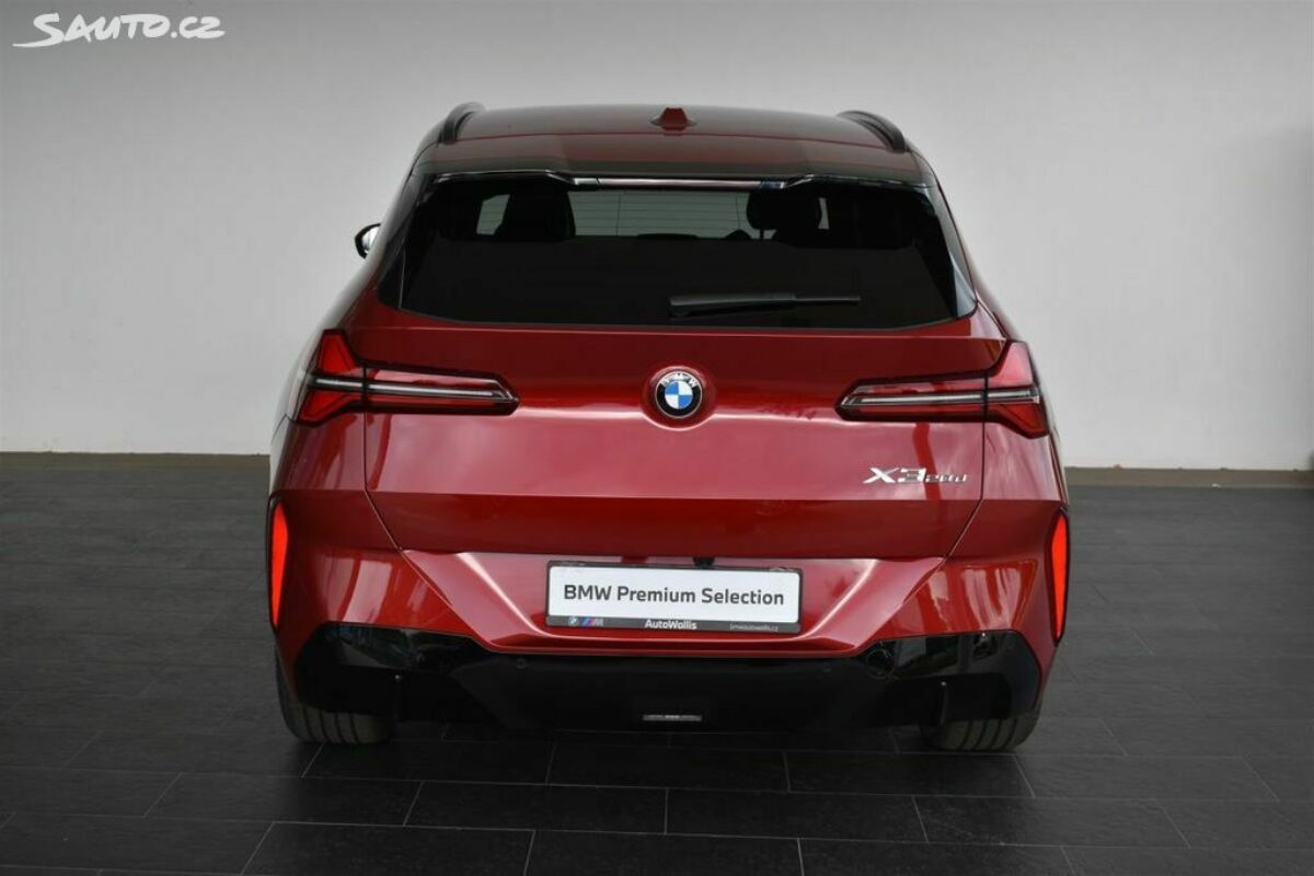 Fotografie vozu - klik pro zvětšení