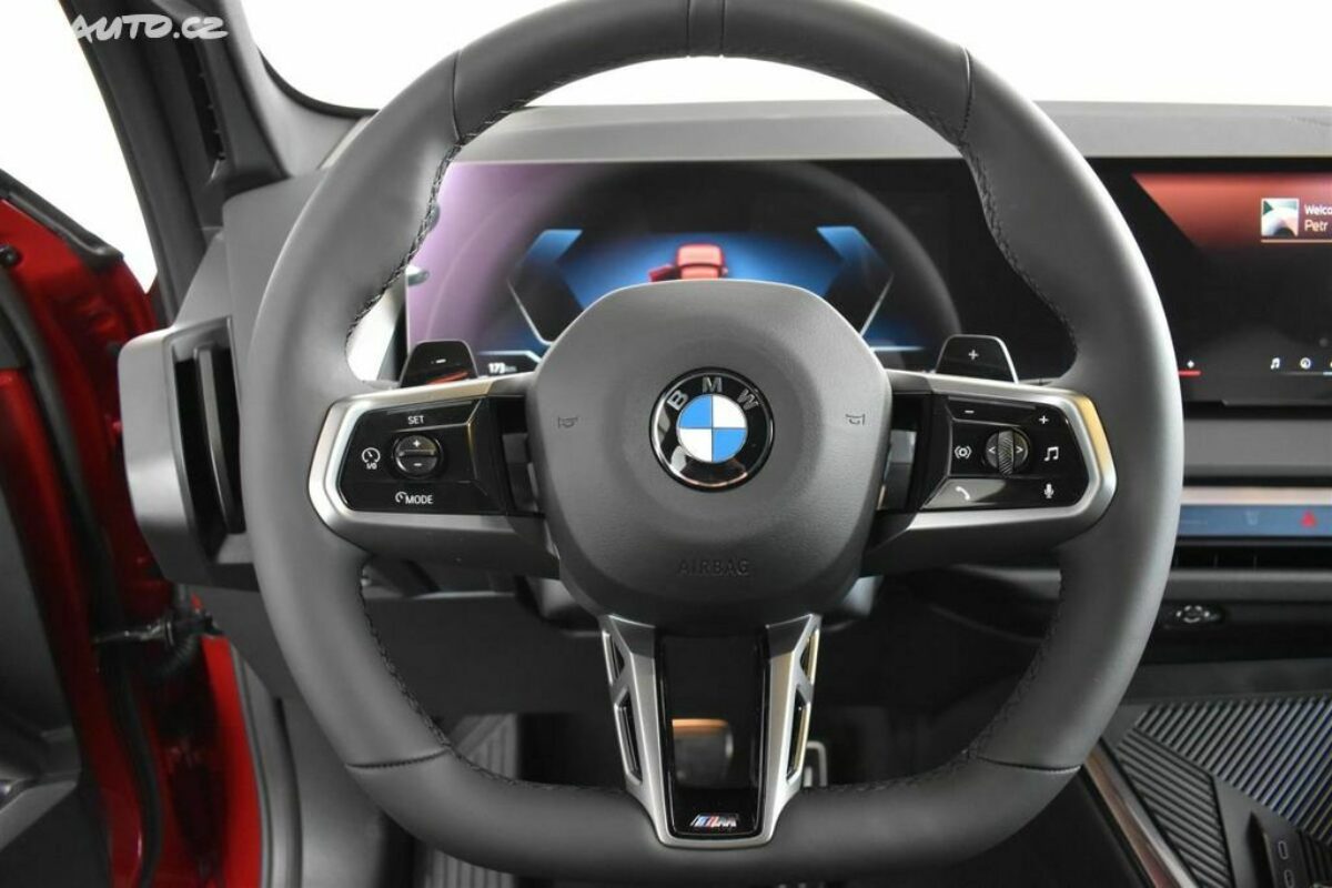 Fotografie vozu - klik pro zvětšení