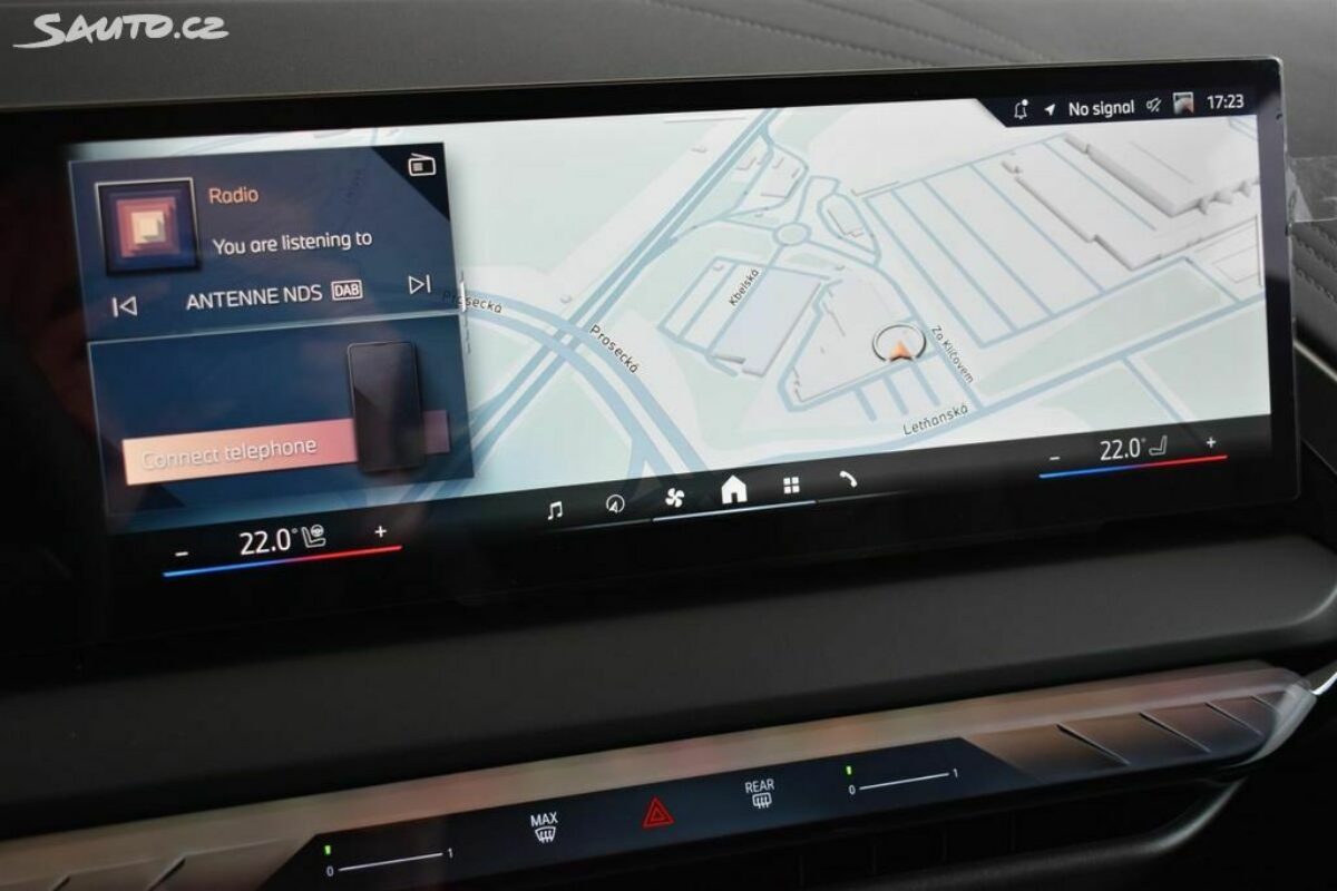 Fotografie vozu - klik pro zvětšení