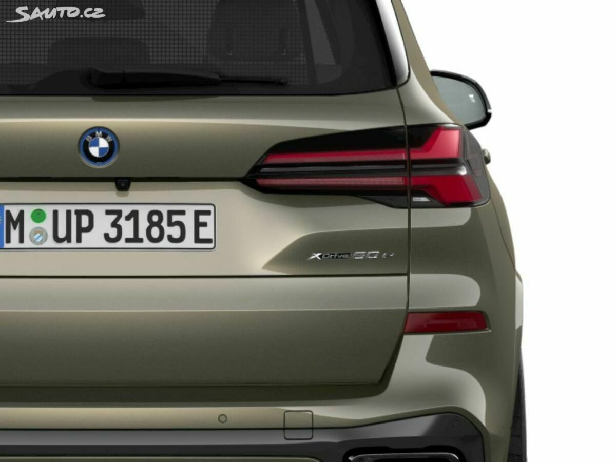 Fotografie vozu - klik pro zvětšení