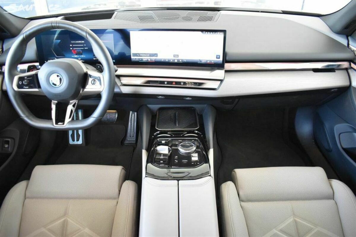 Fotografie vozu - klik pro zvětšení