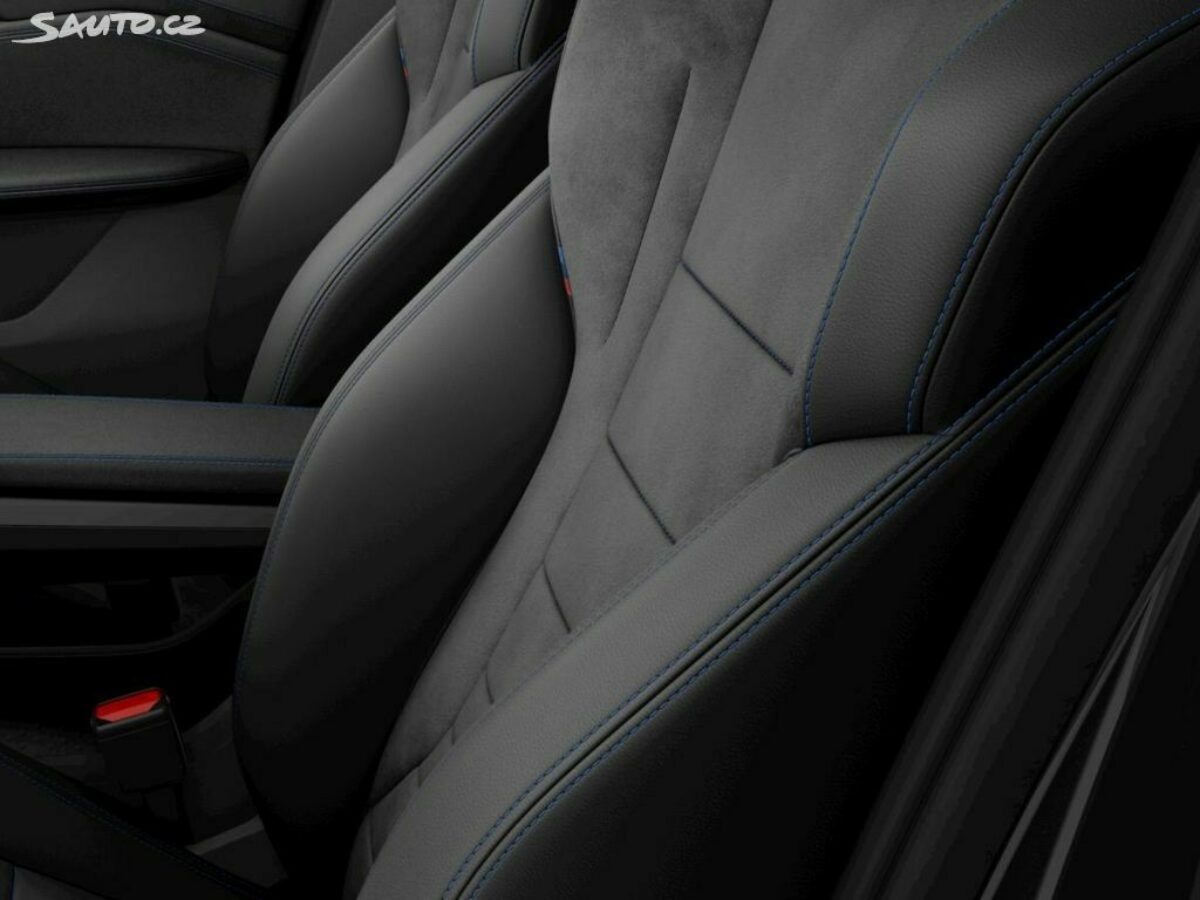 Fotografie vozu - klik pro zvětšení