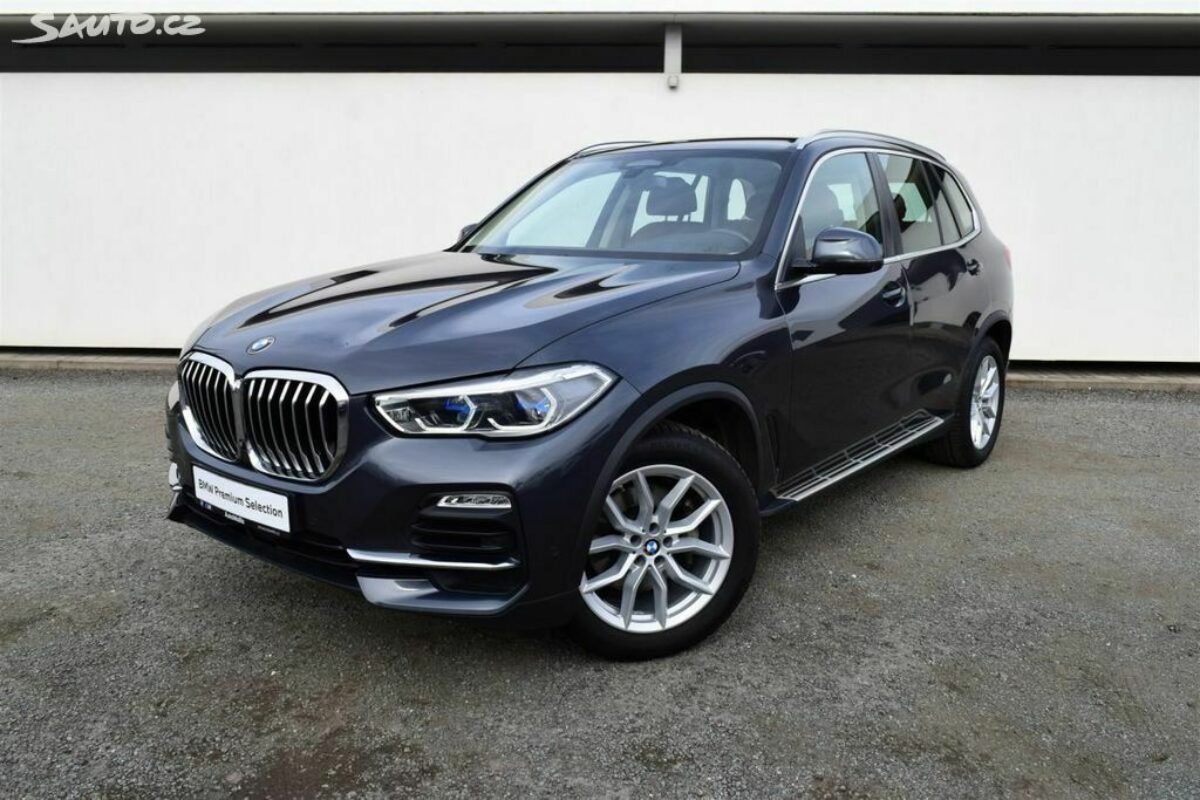 Fotografie vozu - klik pro zvětšení