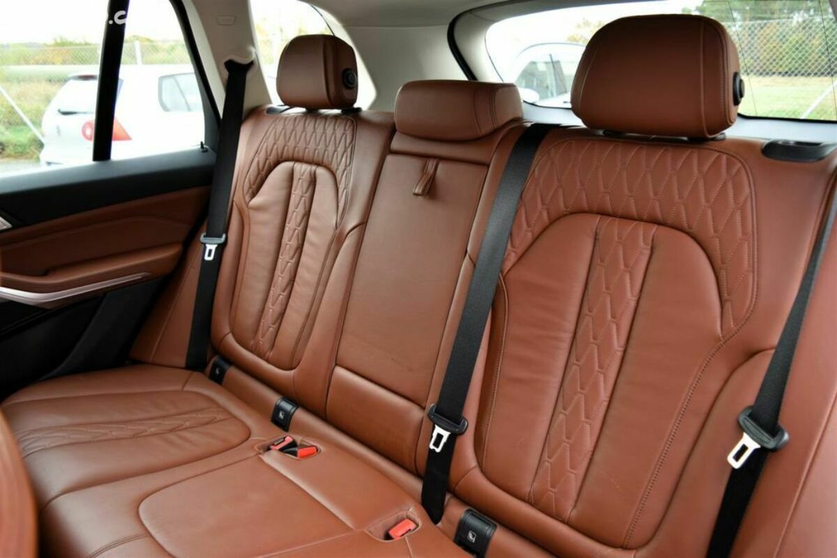 Fotografie vozu - klik pro zvětšení