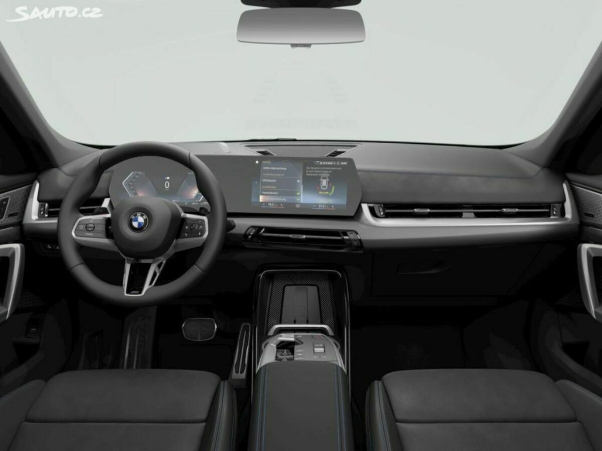 Fotografie vozu - klik pro zvětšení