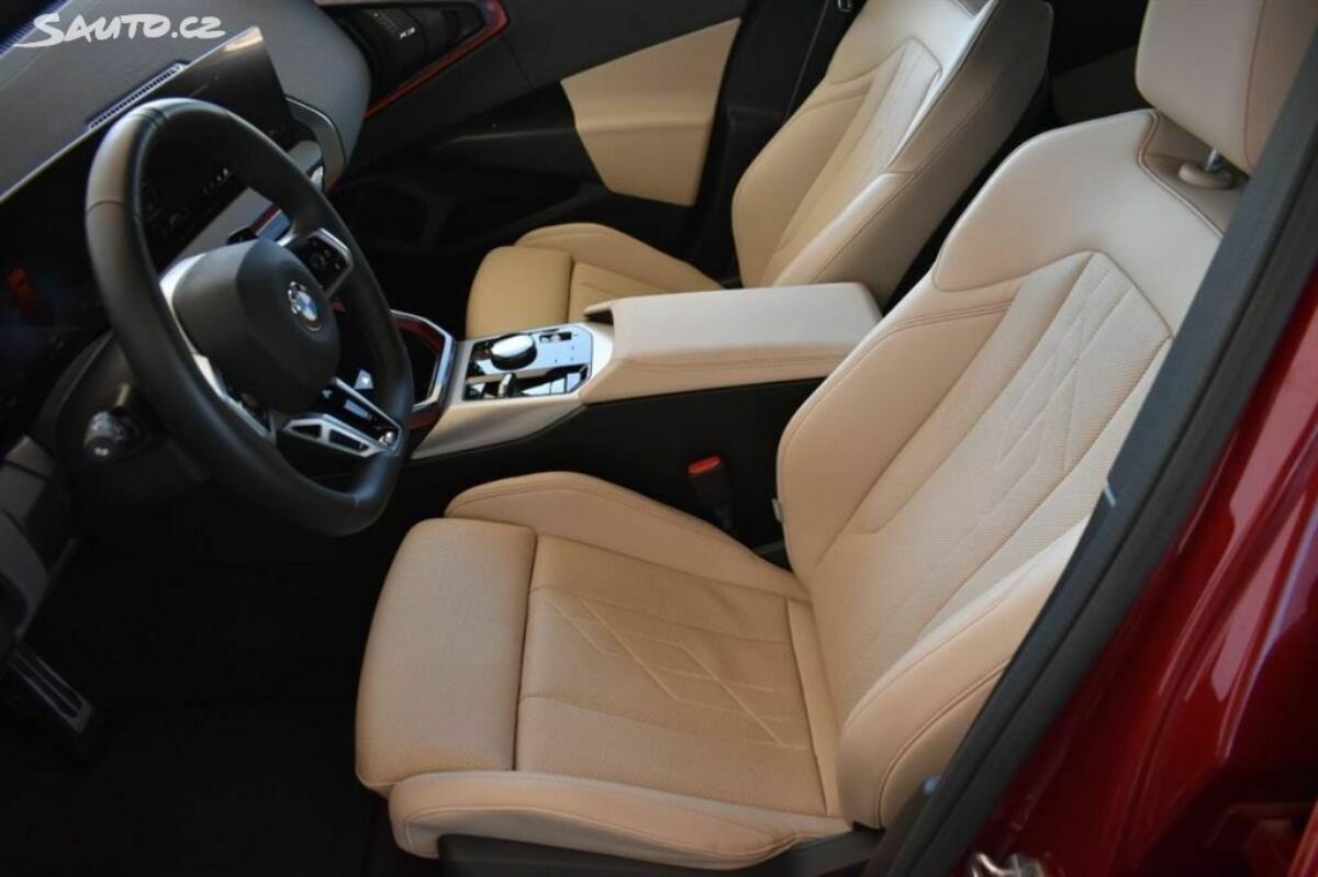 Fotografie vozu - klik pro zvětšení