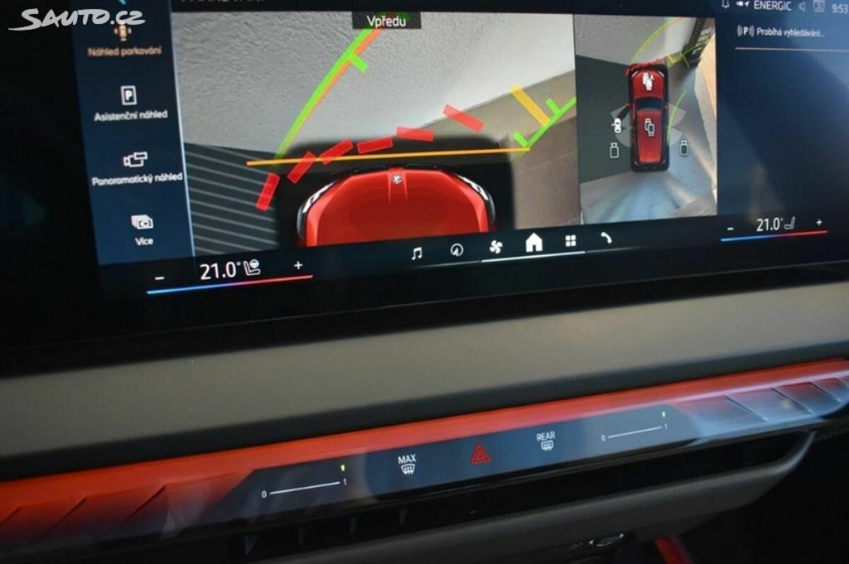 Fotografie vozu - klik pro zvětšení