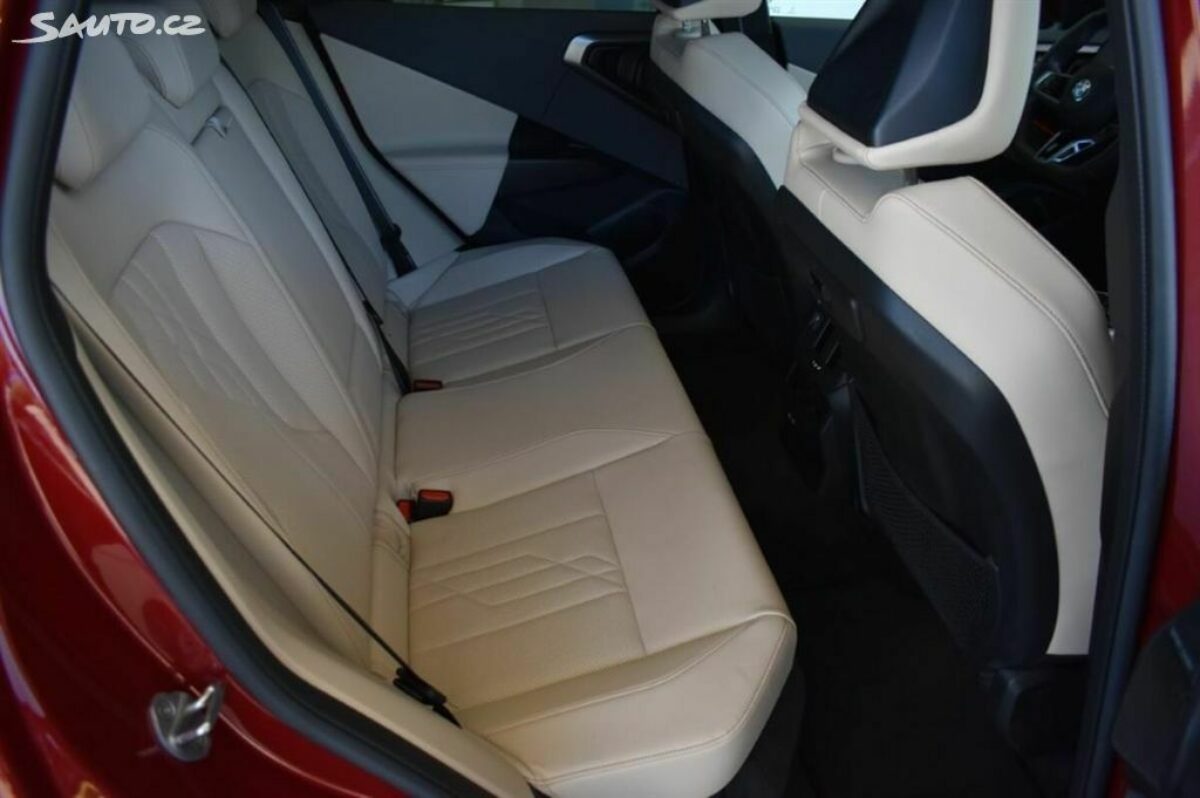 Fotografie vozu - klik pro zvětšení