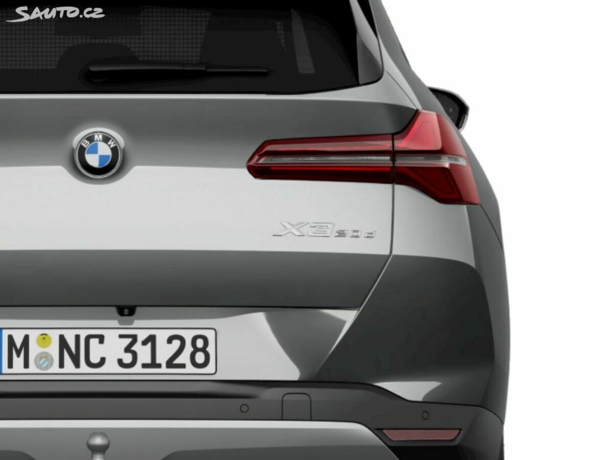 Fotografie vozu - klik pro zvětšení