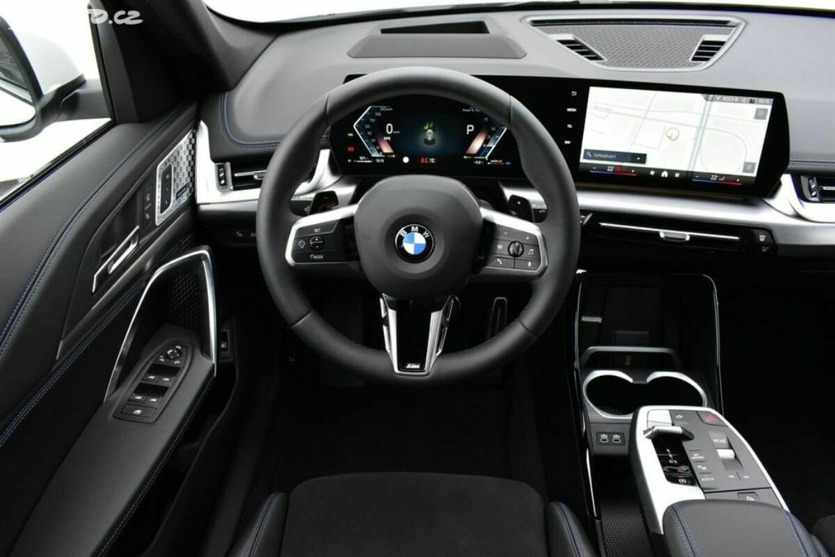 Fotografie vozu - klik pro zvětšení