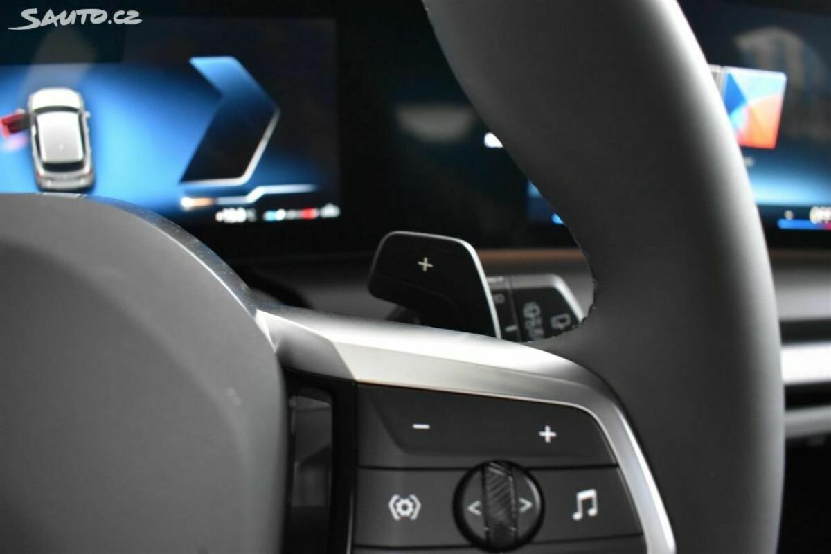 Fotografie vozu - klik pro zvětšení