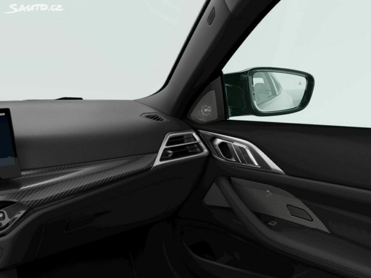 Fotografie vozu - klik pro zvětšení